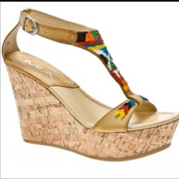 mia wedges